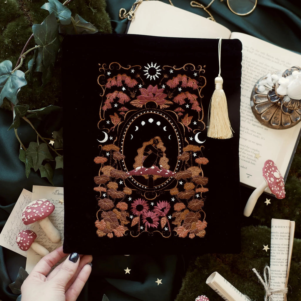 LIMITED EDITION ONCE UPON A TIME BOOK & IPAD SLEEVE - BLACK