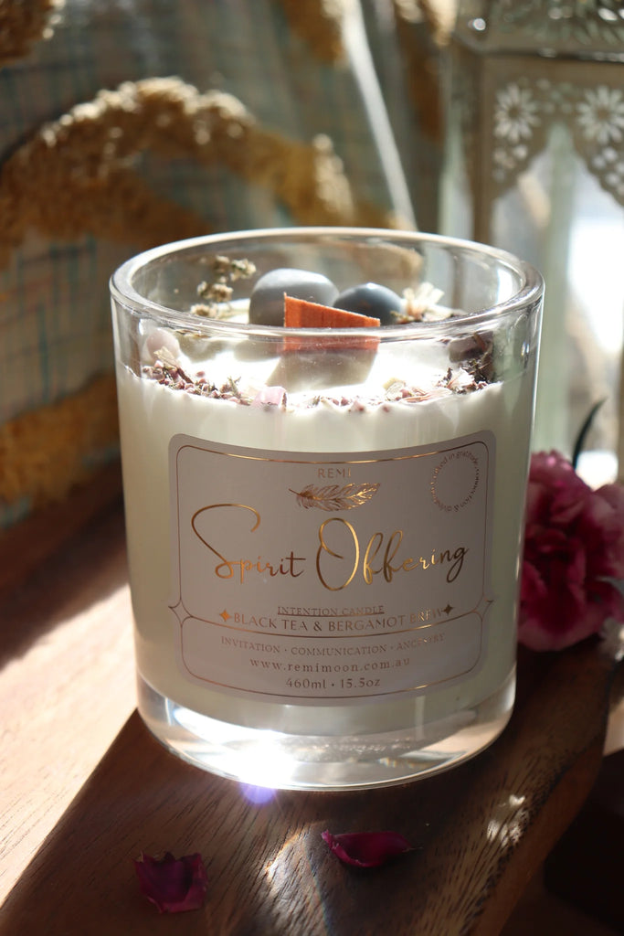 SPIRIT OFFERING / / REMI MOON CANDLE